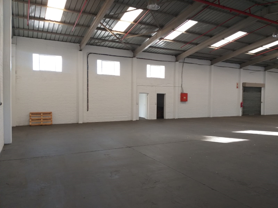 To Let Commercial Property for Rent in Maitland Western Cape